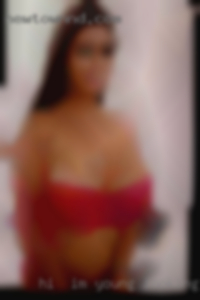 Hi )) I'm young looking naked mid 30's man.