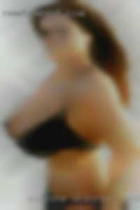 Someone discreet and interested fuck in FWB.